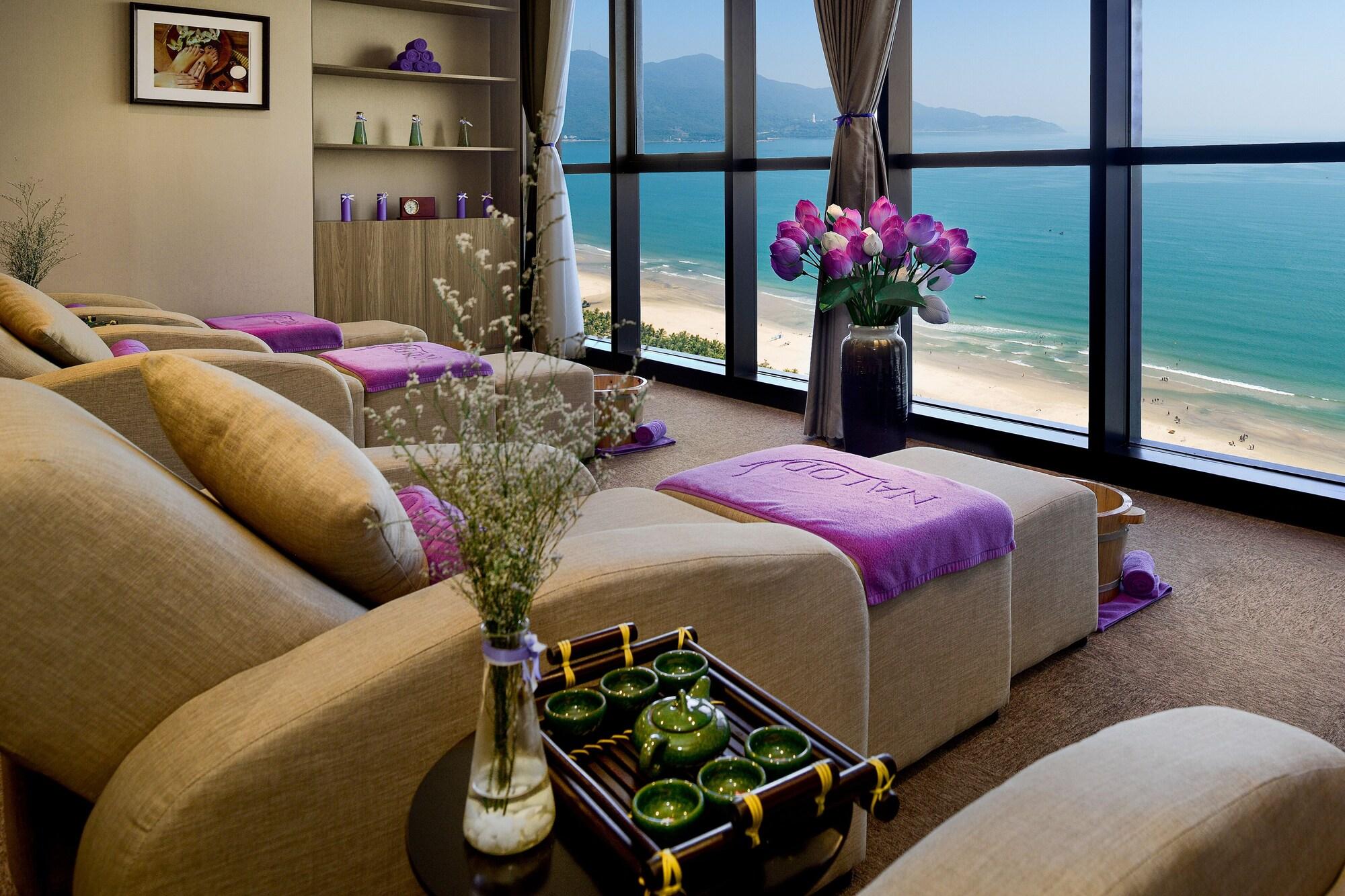 Hotel The Nalod Đà Nẵng Extérieur photo